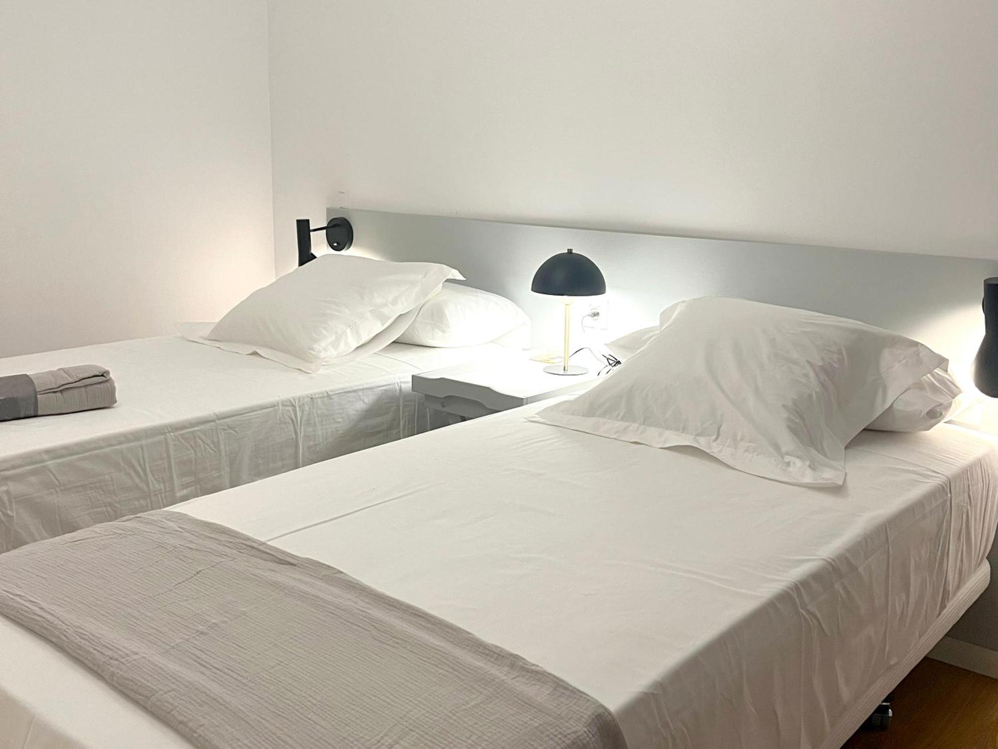 Stylish Well-Connected Beachfront Flat فالنسيا المظهر الخارجي الصورة