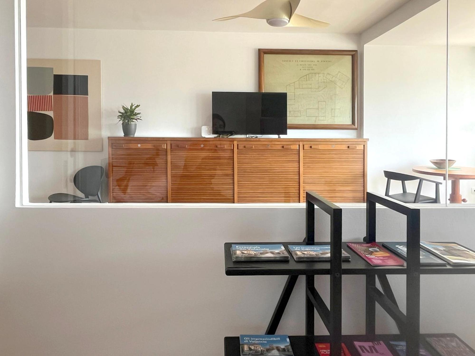Stylish Well-Connected Beachfront Flat فالنسيا المظهر الخارجي الصورة