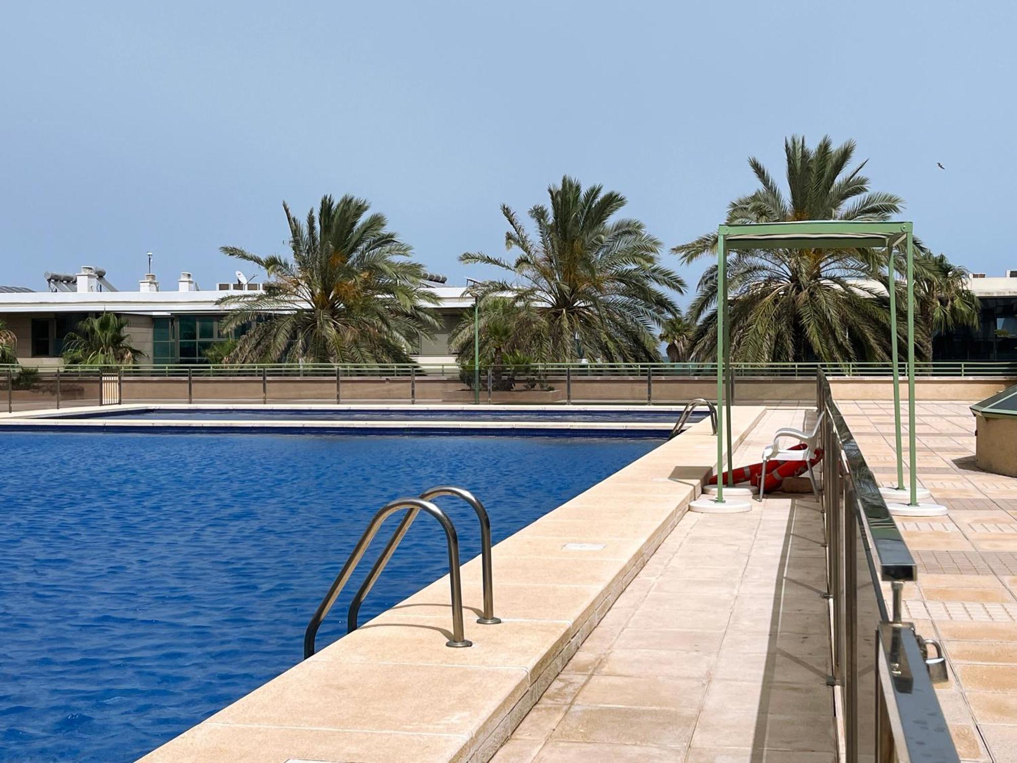 Stylish Well-Connected Beachfront Flat فالنسيا المظهر الخارجي الصورة